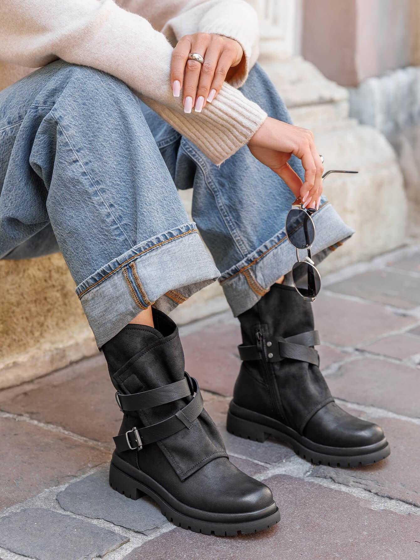 5268.jpg BOTTES NOIRES BIKER – STYLE URBAIN TENDANCE – Image 1