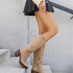 BOOTES BEIGE À TALON ÉPAIS