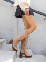 BOOTES BEIGE À TALON ÉPAIS
