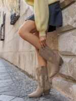 BOTTES COWBOY FEMME BEIGE À TALON – STYLE WESTERN POINTU