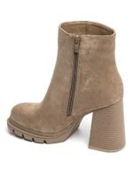 BOTTINES BEIGE À TALON ÉPAIS EN SUÉDINE – Image 2
