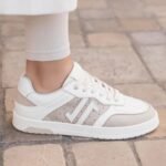 BASKETS FEMME BLANC & BEIGE STYLE URBAIN