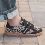 BASKETS FEMME LÉOPARD & NOIR – STYLE TENDANCE