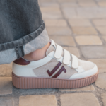 BASKETS FEMME BEIGE & BORDEAUX – STYLE CHIC