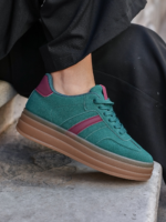 BASKETS VERT ÉMERAUDE AVEC DÉTAILS BORDEAUX – Image 3