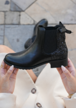 BOTTINES CHELSEA NOIRES FEMME AVEC PAILLETTES ET NŒUD SATIN – Image 3