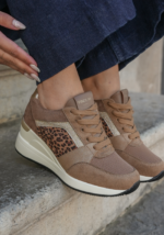 BASKETS COMPENSÉES BEIGE AVEC DÉTAIL LÉOPARD