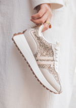 BASKETS FEMME PAILLETÉES DORÉES – LOOK CHIC & CONFORT