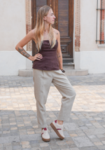BASKETS BEIGE ET ROUGE À SEMELLE ÉPAISSE – Image 2