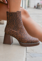 BOTTINES À TALON IMPRIMÉ LÉOPARD