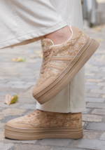 BASKETS BEIGE TEXTURÉES AVEC SEMELLE ÉPAISSE – Image 2